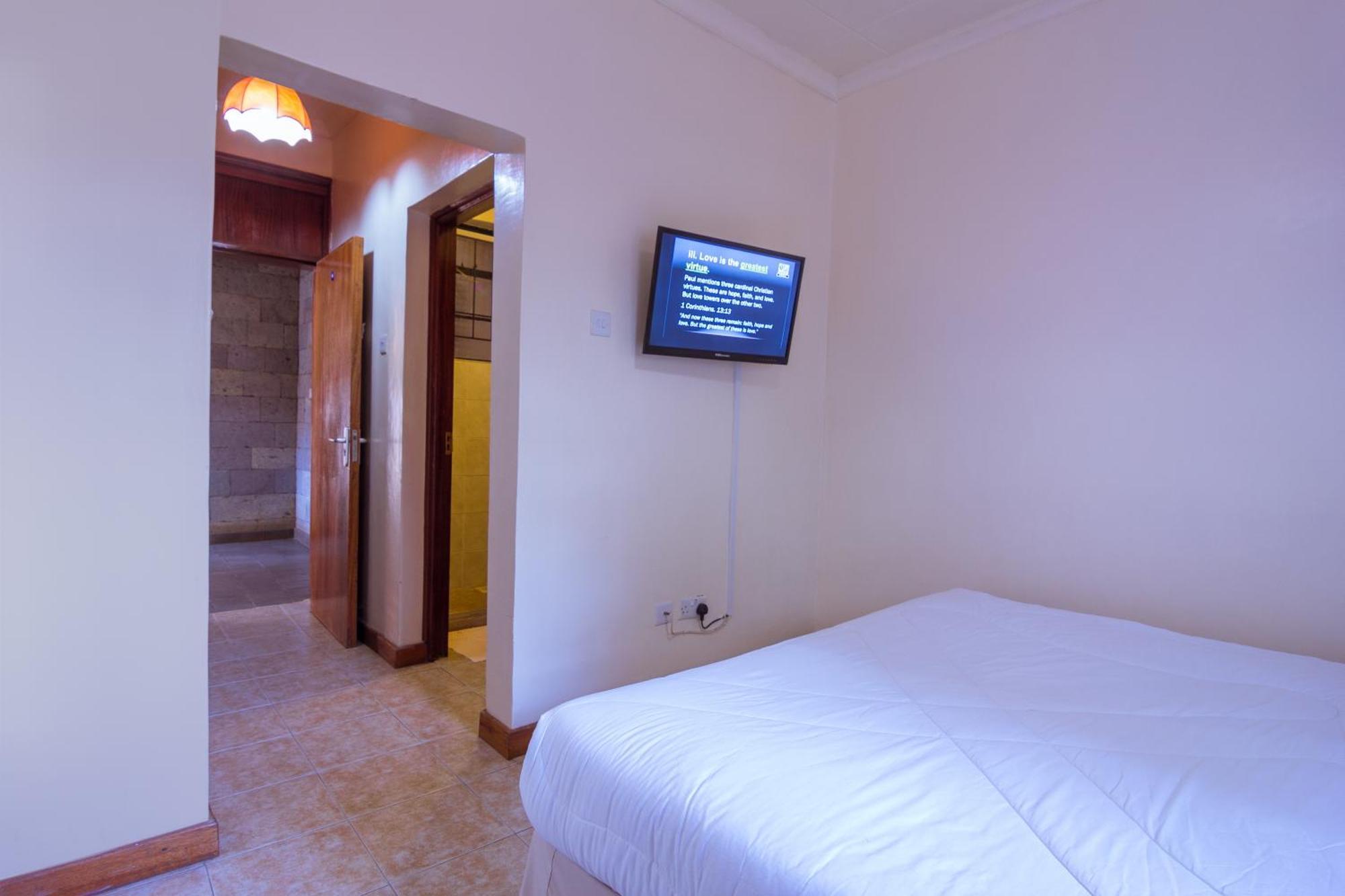 Chak Guesthouse & Conference Center Nairobi Exterior photo