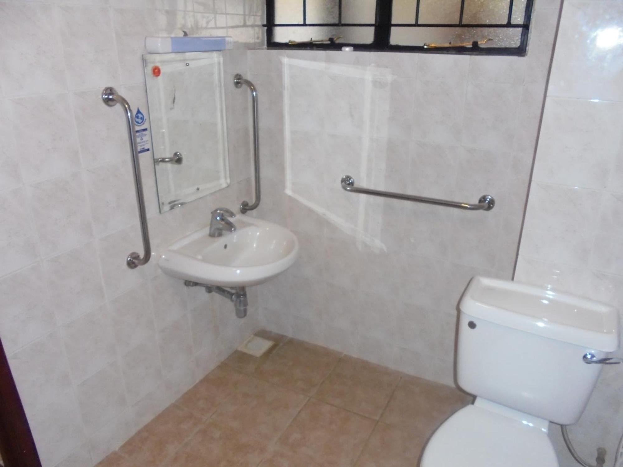 Chak Guesthouse & Conference Center Nairobi Room photo