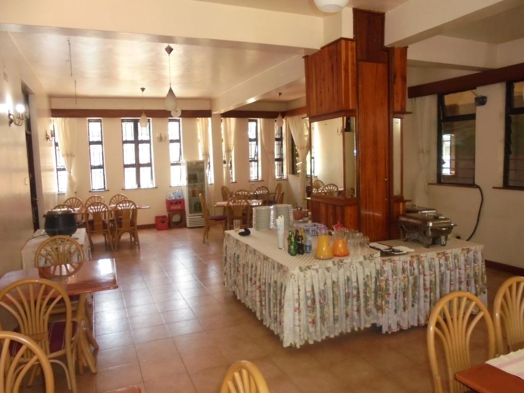Chak Guesthouse & Conference Center Nairobi Exterior photo
