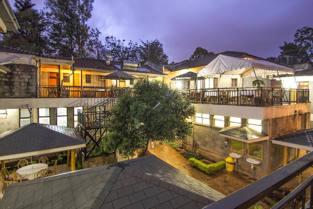 Chak Guesthouse & Conference Center Nairobi Exterior photo