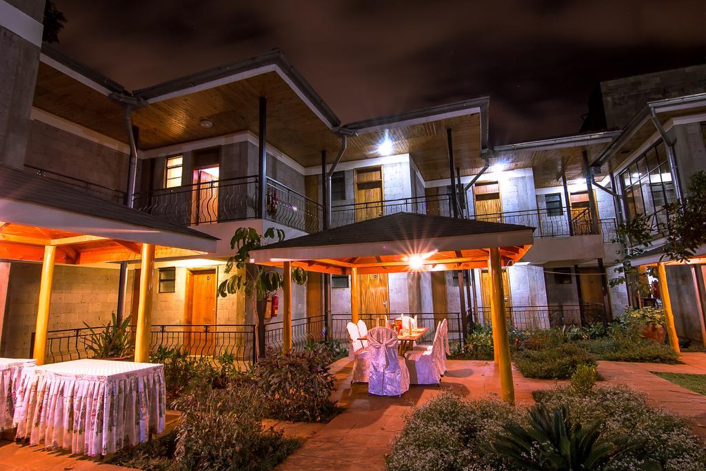 Chak Guesthouse & Conference Center Nairobi Exterior photo