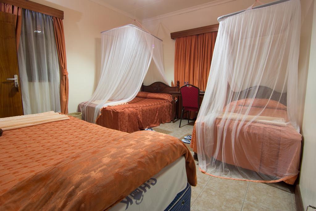 Chak Guesthouse & Conference Center Nairobi Exterior photo